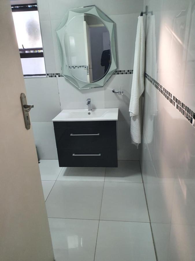 Alu Guesthouse Roodepoort Kültér fotó